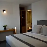 Northia Luxury Tholos (Santorini)
