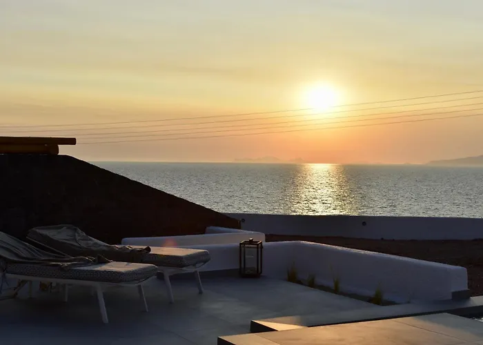 Northia Luxury Tholos (Santorini)