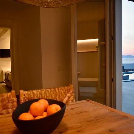 Northia Luxury Tholos (Santorini)