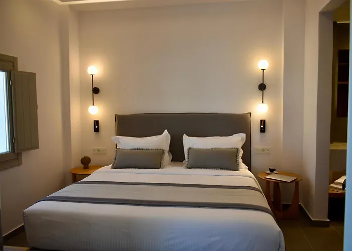 Vila Northia Luxury Tholos (Santorini)